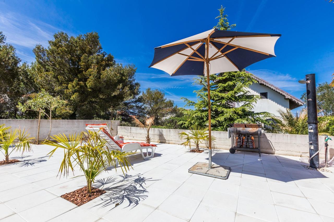 Holliday Home Maxdom Sukošan Exterior foto